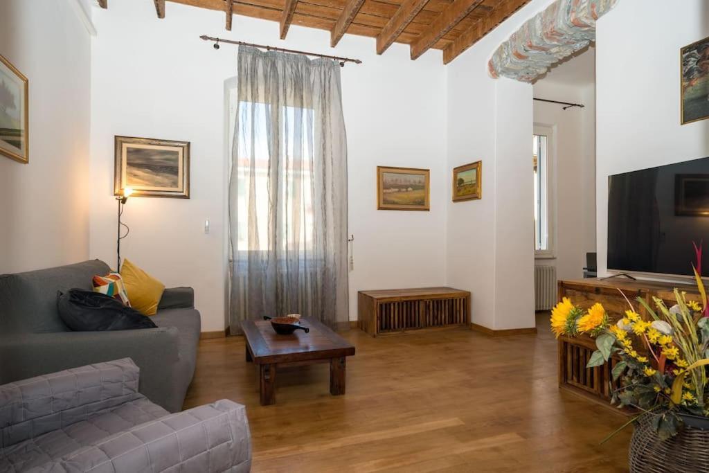 شقة A Casa Di Ce' لا سبيتسْيا المظهر الخارجي الصورة